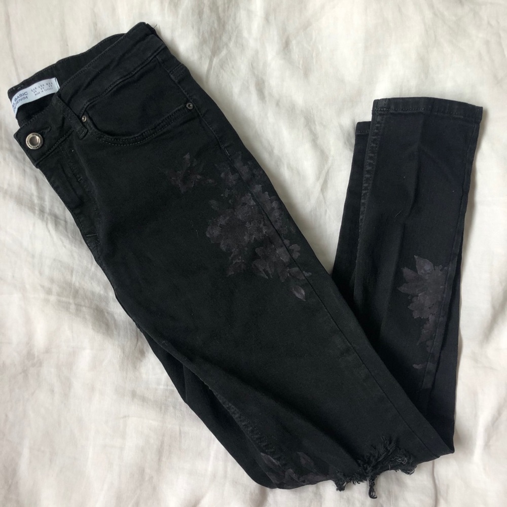 ZARA black mid rise skinny jeans